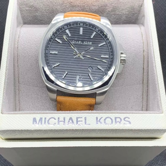 Michael Kors MK8659 Men\'s Brown Leather Watch 100% main image 4